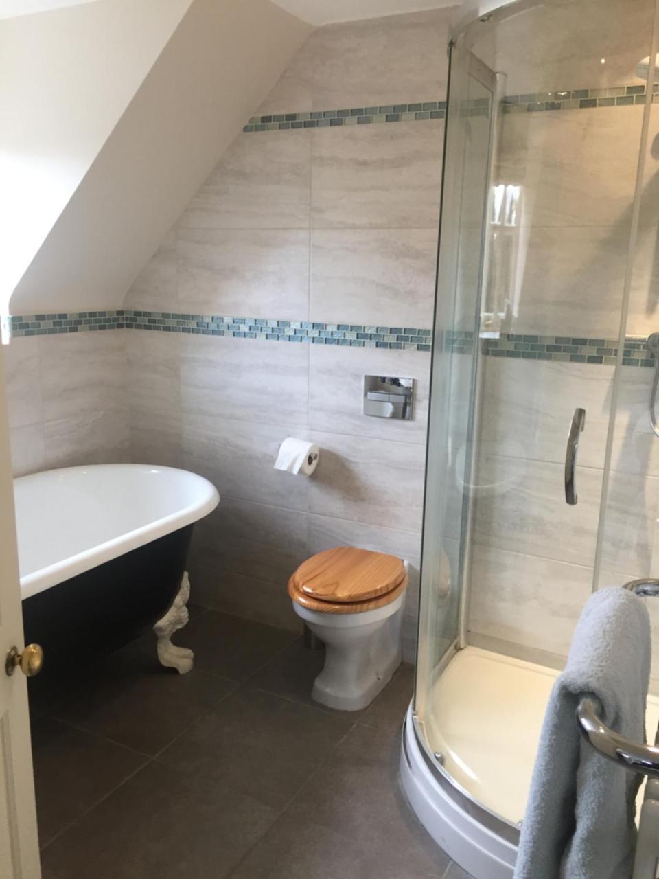 Rookwood Farmhouse B&B ニューベリー エクステリア 写真